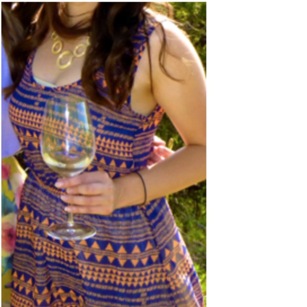 Patterned Dress - Picture 5 of 5
